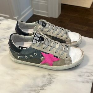 Golden Goose Women's Sneakers - Gray and Pink